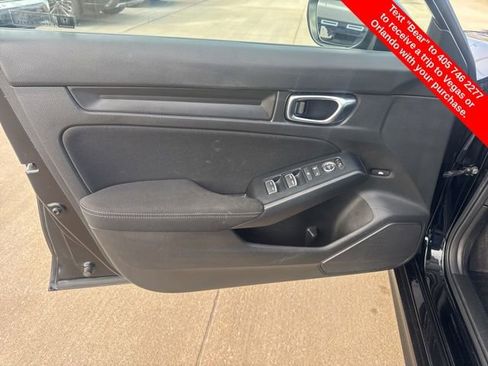 Used 2025 Honda Civic Sport image 17