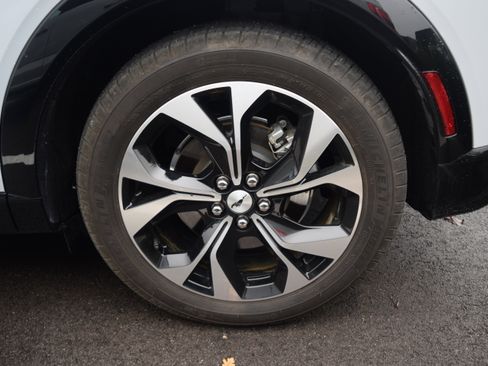 Used 2023 Ford Mustang Mach-E Premium image 27