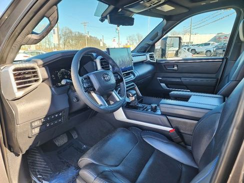Used 2023 Toyota Tundra Platinum image 20