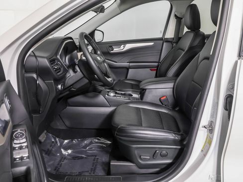 Used 2022 Ford Escape SEL w/ Technology Package AWD/4WD image 6