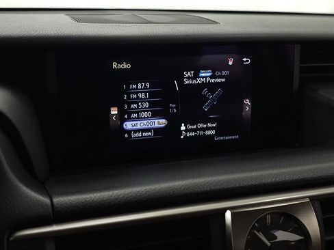 Used 2017 Lexus IS 300 AWD image 22