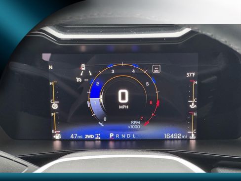 Used 2023 Chevrolet Colorado LT w/ LT Convenience Package III image 10