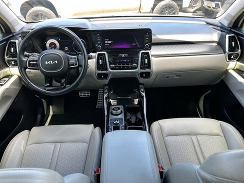 Used 2023 Kia Sorento SX Prestige AWD/4WD image 14