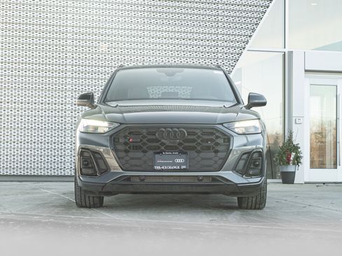 Certified 2022 Audi SQ5 Premium Plus w/ Premium Plus Package image 38