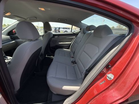 Used 2018 Hyundai Elantra SEL w/ Cargo Package FWD image 21