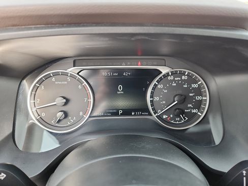 Used 2023 Nissan Rogue SV image 17