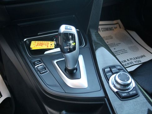 Used 2013 BMW 328i xDrive Sedan image 23