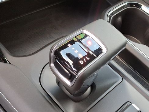 New 2026 GMC Sierra 1500 AT4X w/ AT4X AEV Edition image 7