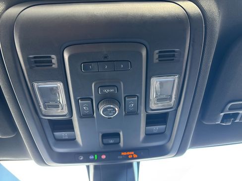 Used 2022 Chevrolet Tahoe RST w/ Luxury Package image 37