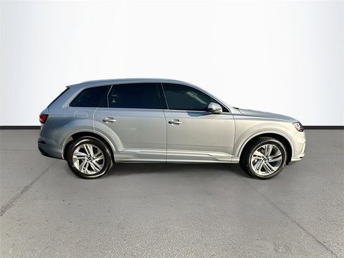 Used 2022 Audi Q7 3.0T Premium Plus w/ Premium Plus Package image 8