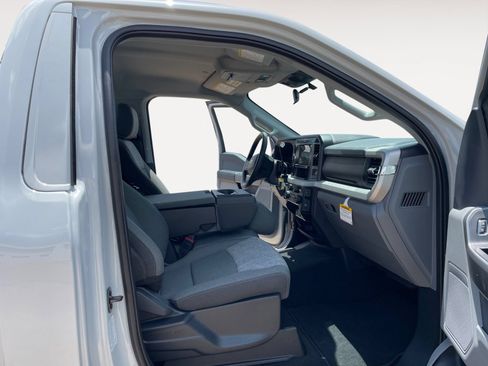 Used 2026 Ford F450 XLT w/ 360-Degree Camera Package AWD/4WD image 15