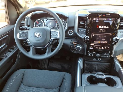 New 2026 RAM 1500 4x4 Crew Cab image 16