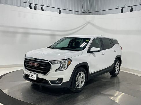 Used 2023 GMC Terrain SLE FWD image 8