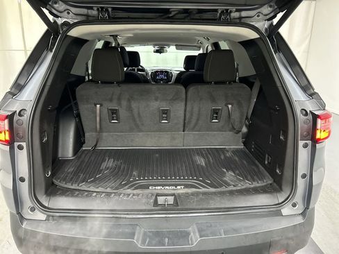 Used 2020 Chevrolet Traverse LT w/ LPO, Cargo Package image 22