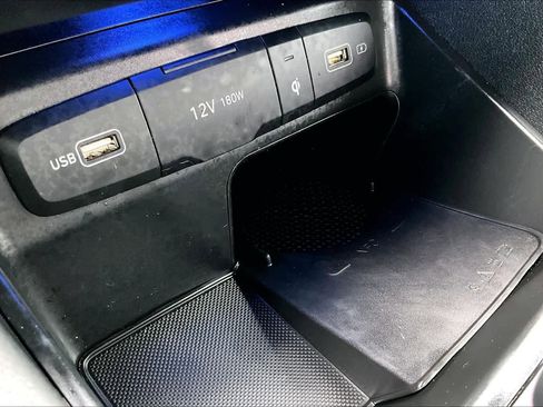 Certified 2023 Hyundai Santa Cruz Limited image 33