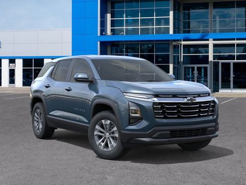 New 2026 Chevrolet Equinox LT FWD image 8