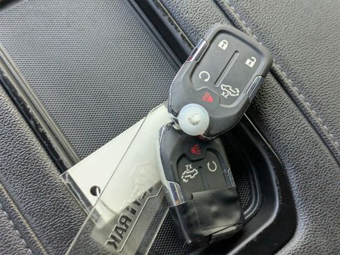 Used 2022 Chevrolet Silverado 1500 LT Trail Boss w/ Bed Protection Package image 33