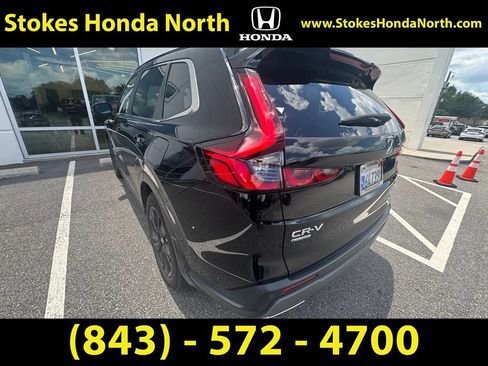 Used 2024 Honda CR-V Sport Touring image 6