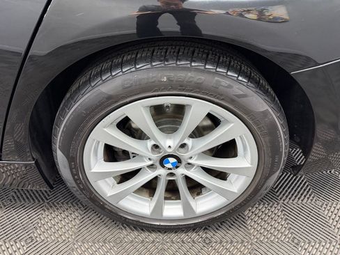 Used 2018 BMW 320i Sedan RWD image 20