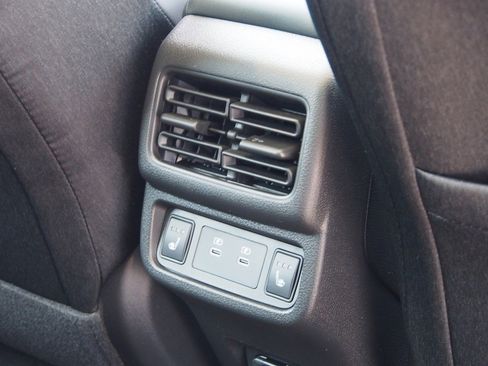 New 2026 Nissan Leaf Platinum+ w/ Floor Mat Package (Platinum+) image 15