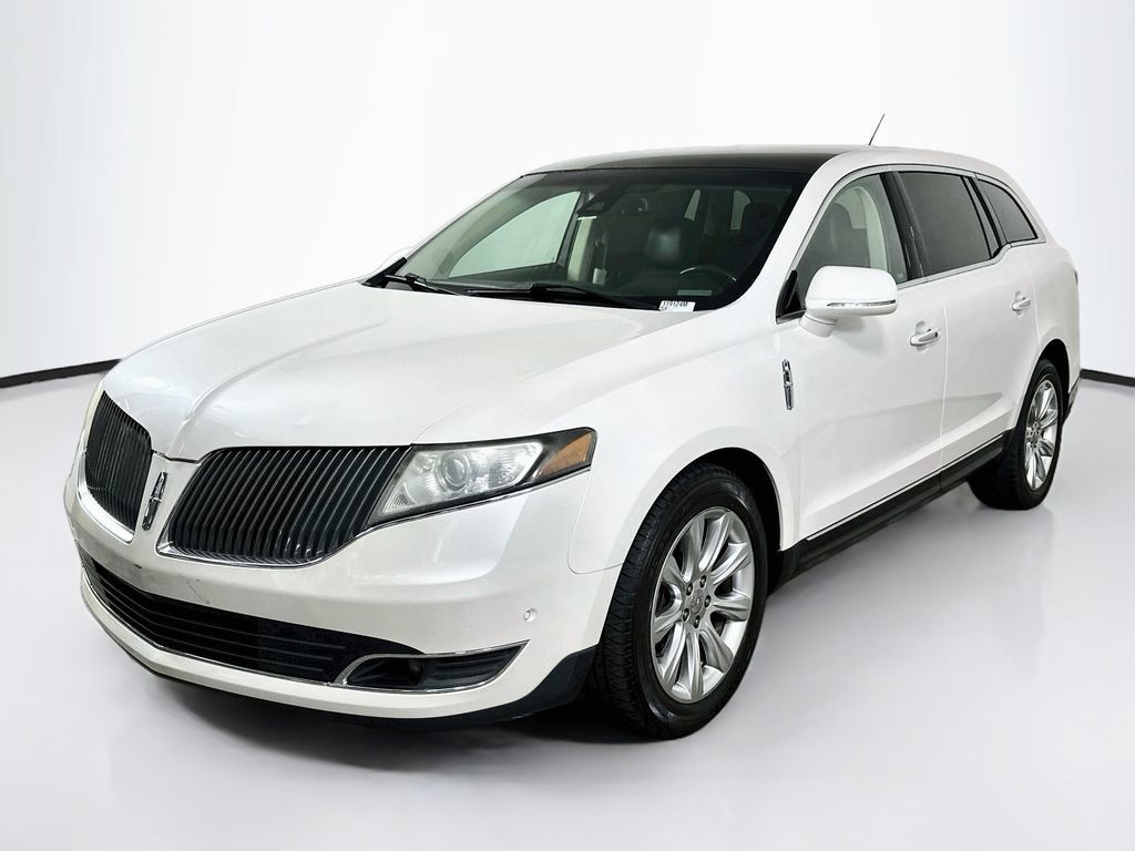 Used 2014 Lincoln MKT AWD w/ Equipment Group 201A image 1