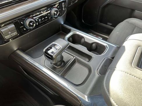 Certified 2022 Chevrolet Silverado 1500 RST image 23