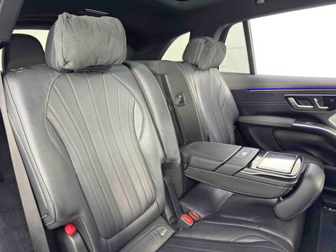 Used 2023 Mercedes-Benz EQS 580 4MATIC SUV image 49