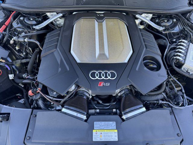 Certified 2022 Audi RS 6 AWD/4WD image 29