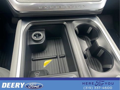 New 2026 Ford Expedition Max Platinum w/ Driver's Package image 37