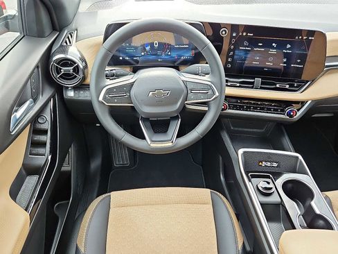 New 2026 Chevrolet Equinox ACTIV image 9