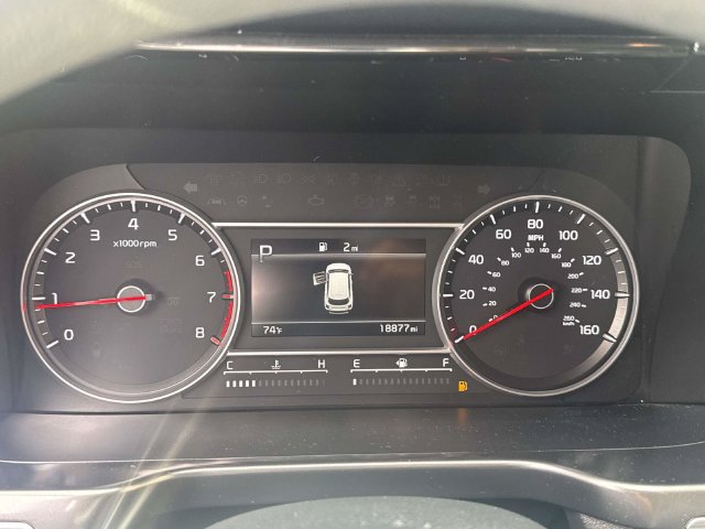 Used 2023 Kia Sorento LX AWD/4WD image 24