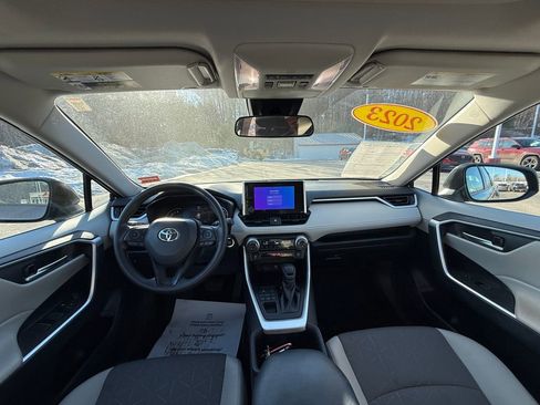 Certified 2023 Toyota RAV4 XLE w/ Convenience Package image 11