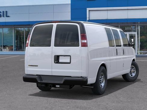 New 2026 Chevrolet Express 2500 w/ Driver Convenience Package RWD image 4