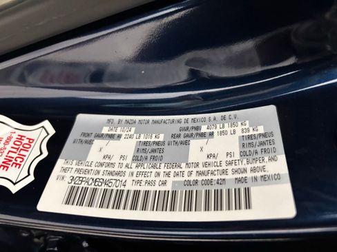 Used 2025 MAZDA MAZDA3 s image 28