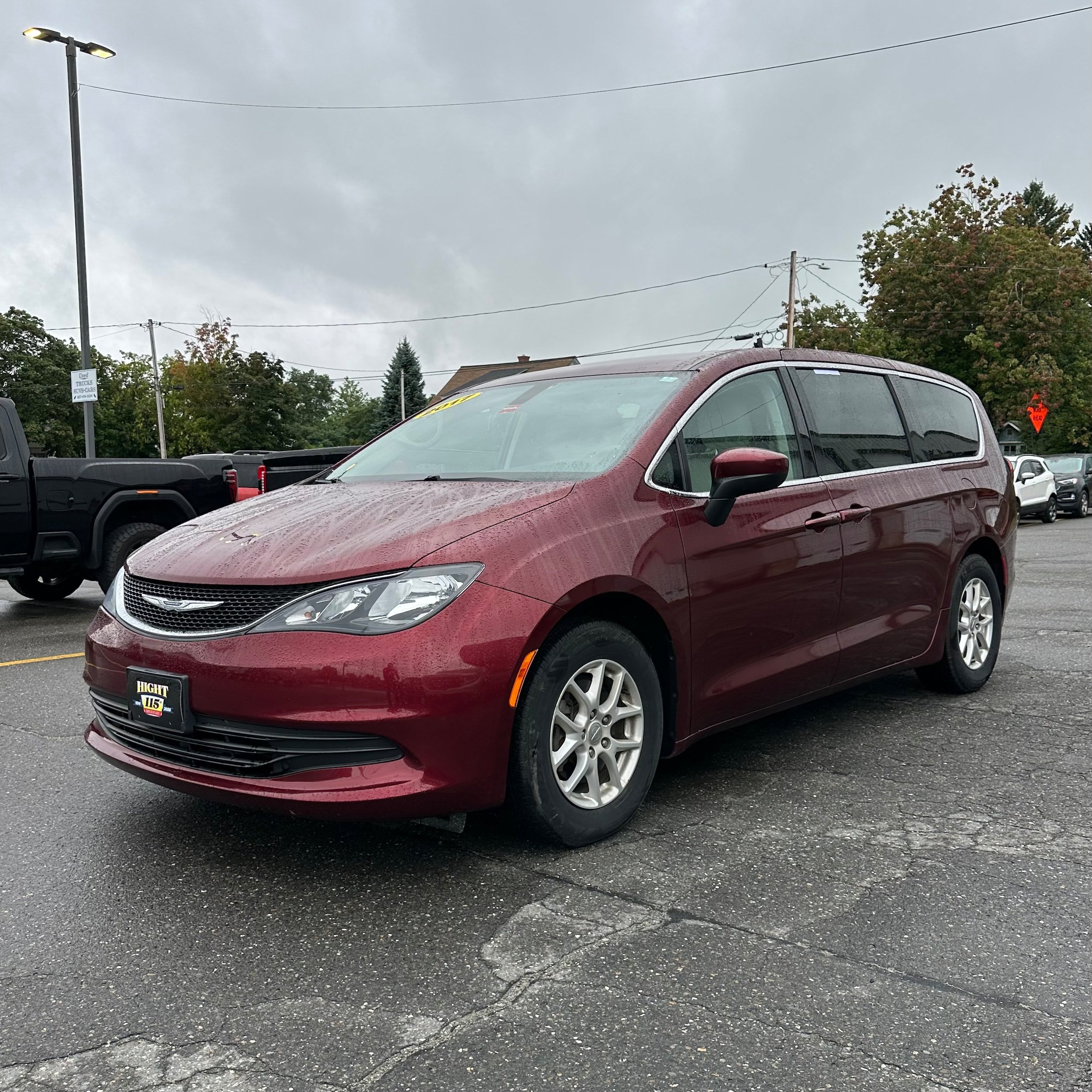 Used 2017 Chrysler Pacifica LX FWD image 7