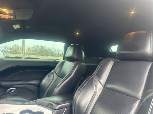 Used 2018 Dodge Challenger R/T Plus image 23