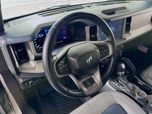 Used 2024 Ford Bronco Outer Banks image 24