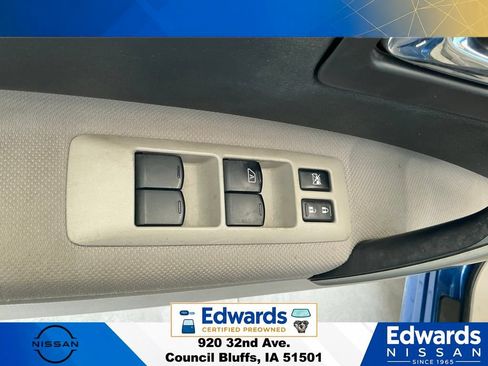 Used 2009 Nissan Rogue SL w/ Moonroof Pkg AWD/4WD image 17