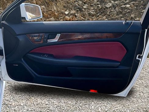 Used 2015 Mercedes-Benz C 250 Coupe image 20