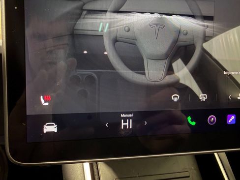 Used 2020 Tesla Model 3 Performance image 21