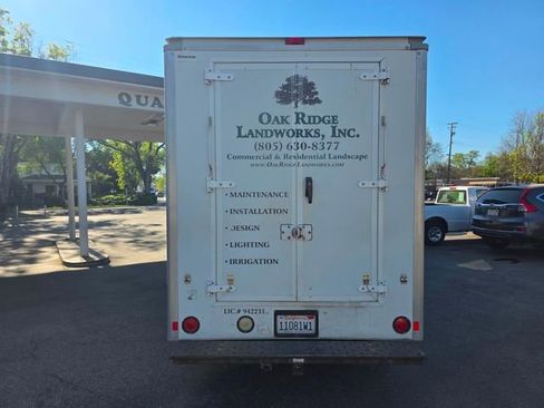 Used 2014 Ford E-350 and Econoline 350 Super Duty w/ Power Windows & Locks Group image 10