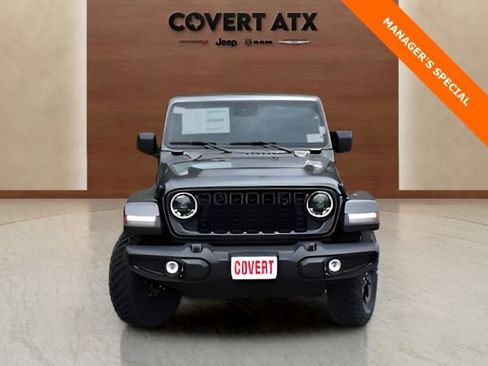 New 2025 Jeep Gladiator Sport AWD/4WD image 8