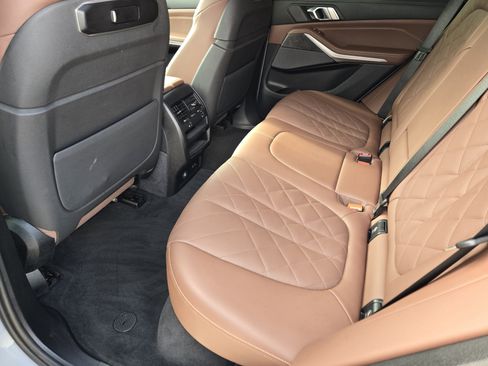 Used 2024 BMW X5 xDrive40i w/ M Sport Package image 40