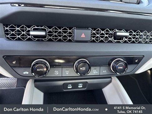 Used 2025 Honda Accord SE image 19