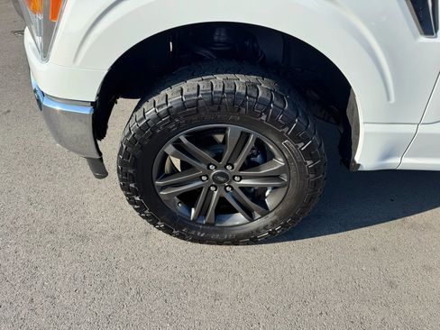 Used 2021 Ford F150 XLT image 11