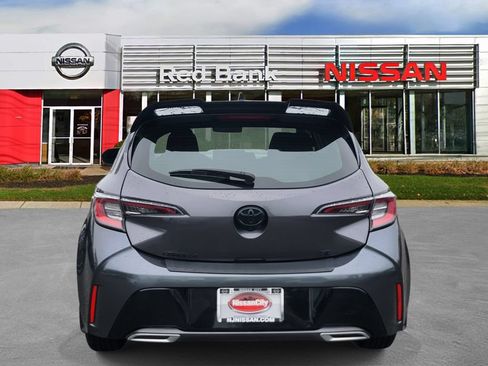 Used 2022 Toyota Corolla SE w/ SE Preferred Package FWD image 7