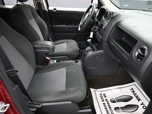 Used 2016 Jeep Patriot Sport w/ Power Value Group AWD/4WD image 37
