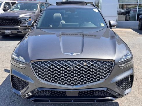 Used 2023 Genesis GV70 2.5T w/ Sport Prestige Package AWD/4WD image 2