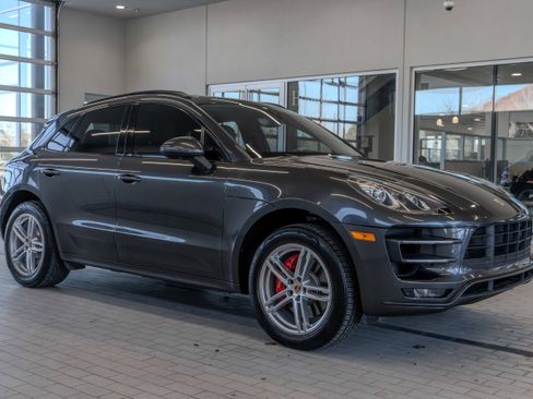 Used 2018 Porsche Macan Turbo w/ Premium Package Plus image 12
