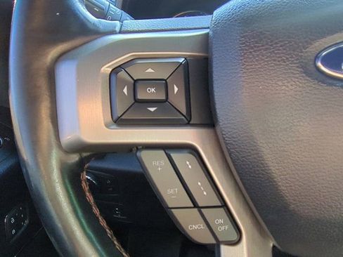 Used 2020 Ford F150 Platinum w/ Equipment Group 701A Luxury AWD/4WD image 25